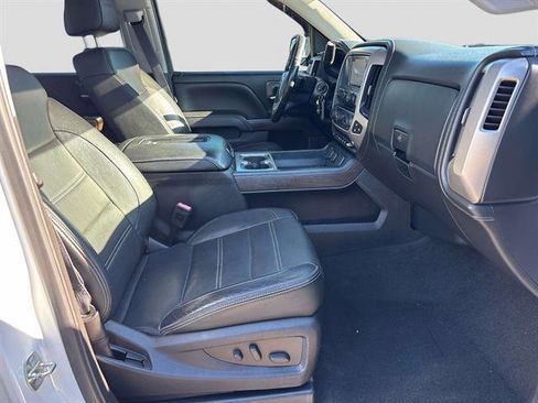 Used 2017 GMC Sierra 1500 Denali w/ Denali Ultimate Package image 11