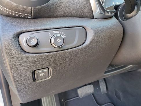 New 2025 Chevrolet Blazer LT w/ Redline Edition image 12