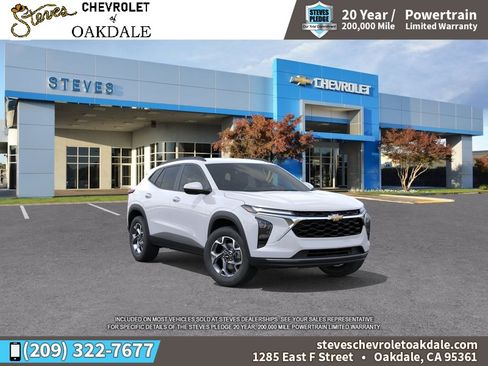 New 2026 Chevrolet Trax LT w/ Driver Confidence Package FWD image 1