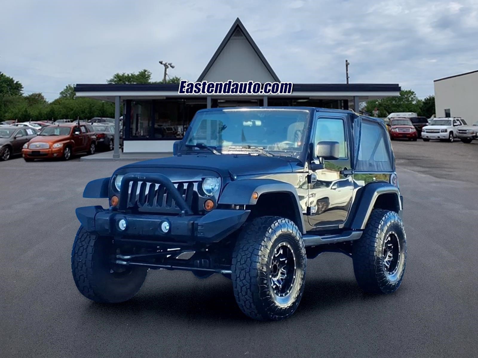 Used 2011 Jeep Wrangler Rubicon w/ PWR Convenience Group AWD/4WD image 1
