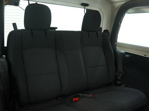 Used 2022 Jeep Wrangler Sport S image 12