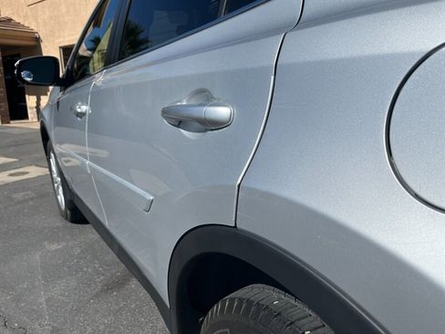 Used 2015 Toyota RAV4 Limited AWD/4WD image 23