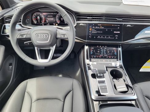 New 2025 Audi Q7 2.0T Premium Plus image 11