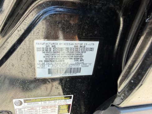Certified 2025 Nissan Kicks SV FWD image 31