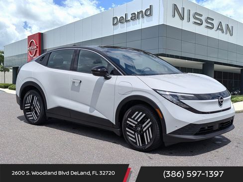 New 2026 Nissan Leaf SV+ w/ Floor Mat Package (SV+) FWD image 1