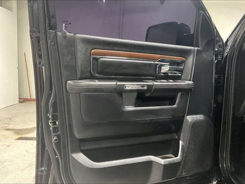 Used 2016 RAM 1500 Laramie w/ Convenience Group AWD/4WD image 21