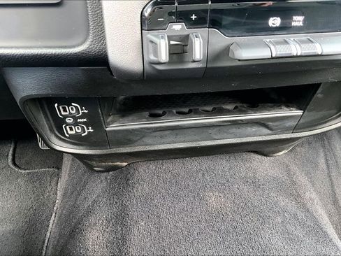 Used 2024 RAM 2500 Big Horn image 33