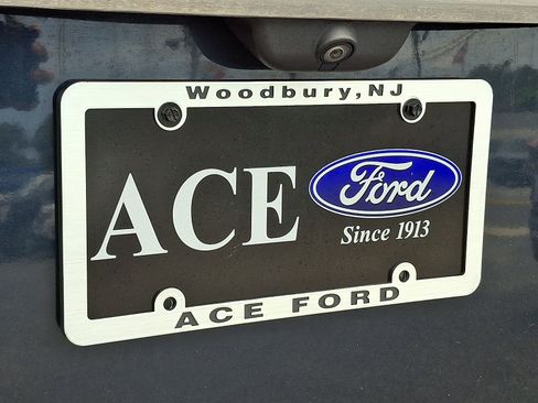 Certified 2023 Ford Explorer Limited w/ Equipment Group 301A AWD/4WD image 30