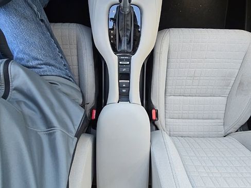 Certified 2023 Honda HR-V LX image 22