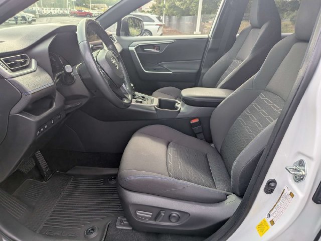 Certified 2023 Toyota RAV4 SE w/ Convenience Package AWD/4WD image 8
