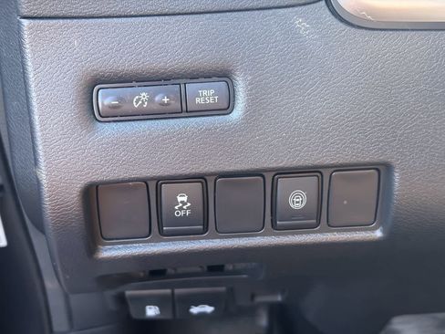 Certified 2020 Nissan Murano SV w/ Cargo Package image 12