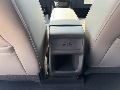 New 2026 Buick Envista Avenir FWD image 13