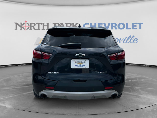 Used 2021 Chevrolet Blazer LT FWD image 4