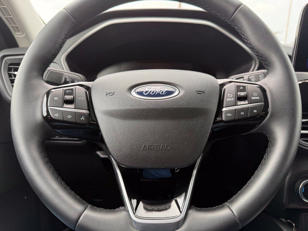Used 2024 Ford Escape Active AWD/4WD image 28