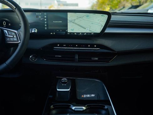 New 2026 Buick Enclave Sport Touring w/ Super Cruise Package image 18