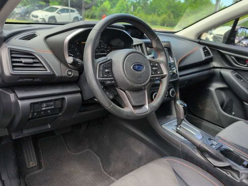 Used 2021 Subaru Crosstrek 2.0i Premium w/ Moonroof Package AWD/4WD image 10