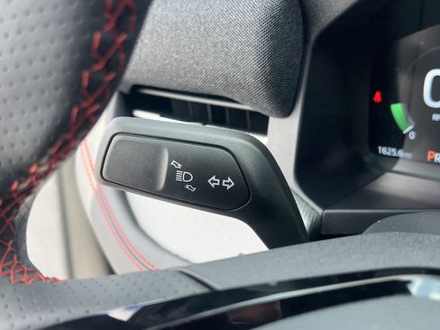 New 2026 Ford Explorer ST-Line w/ ST-Line Street Pack image 11