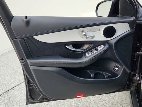 Certified 2022 Mercedes-Benz GLC 300 image 24