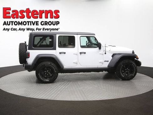 Used 2023 Jeep Wrangler Unlimited w/ Cold Weather Group AWD/4WD image 43