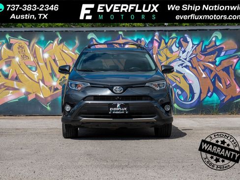 Used 2018 Toyota RAV4 Limited w/ Advanced Technology Package FWD image 1