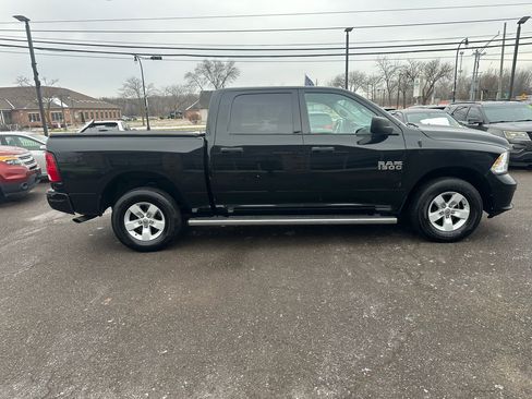 Used 2018 RAM 1500 Express image 8