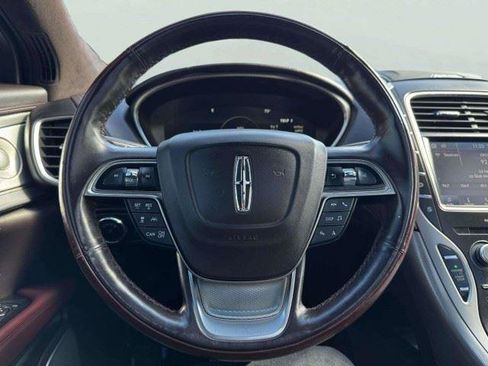 Used 2019 Lincoln Nautilus Black Label AWD/4WD image 31