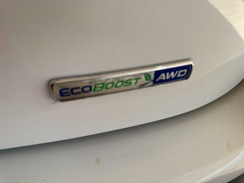 Used 2016 Ford Edge SE image 28
