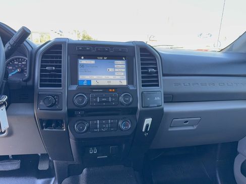 Certified 2018 Ford F250 XL w/ STX Appearance Package image 24