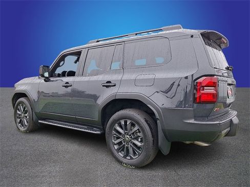 Used 2025 Toyota Land Cruiser image 6