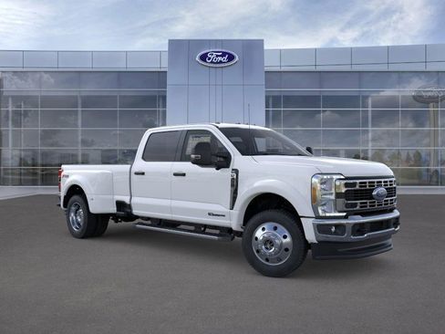 New 2026 Ford F450 XLT w/ 360-Degree Camera Package image 6