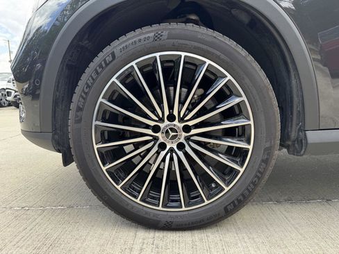 Certified 2026 Mercedes-Benz GLC 300 image 4