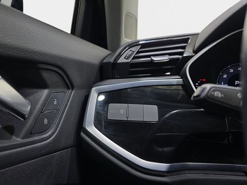 Used 2022 Audi Q3 2.0T Premium image 26