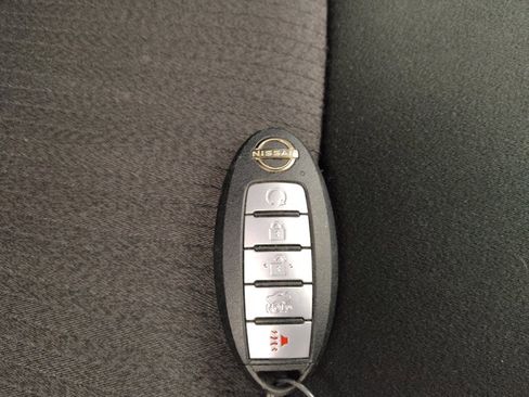 Used 2024 Nissan Altima 2.5 SV FWD image 32