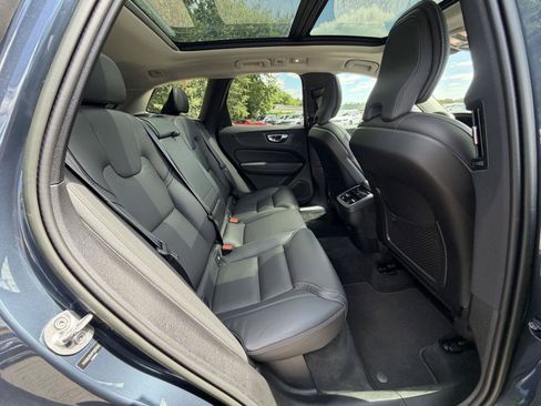Used 2023 Volvo XC60 B6 Ultimate w/ Climate Package AWD/4WD image 30