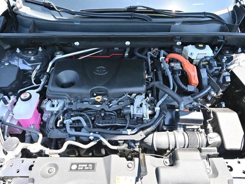 Used 2021 Toyota RAV4 XSE AWD/4WD image 44