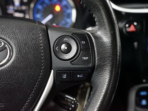 Used 2019 Toyota Corolla SE image 13