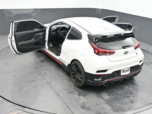 Used 2021 Hyundai Veloster N image 58