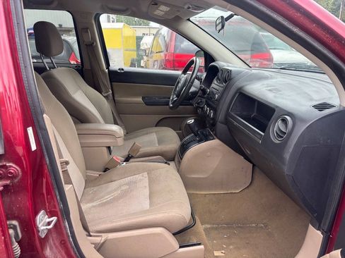 Used 2012 Jeep Compass Latitude AWD/4WD image 12