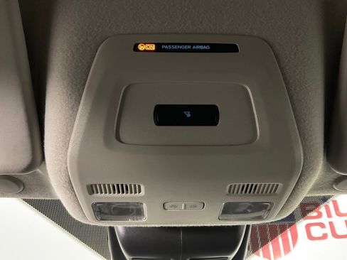 Used 2023 Ford Transit 250 Medium Roof AWD image 18