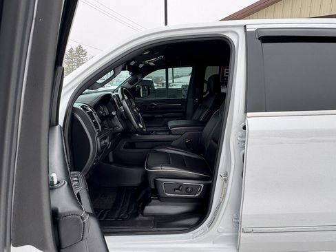 Used 2022 RAM 1500 Limited w/ Body-Colour Bumper Group image 14