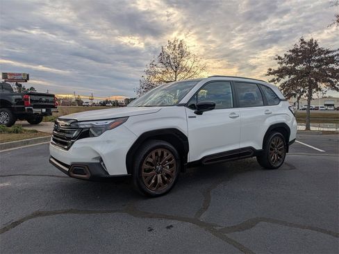 Certified 2025 Subaru Forester Sport w/ Protection Package (1PH) image 9