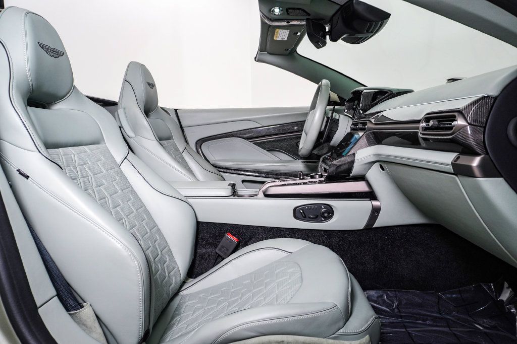 Used 2026 Aston Martin Vanquish Convertible RWD image 20