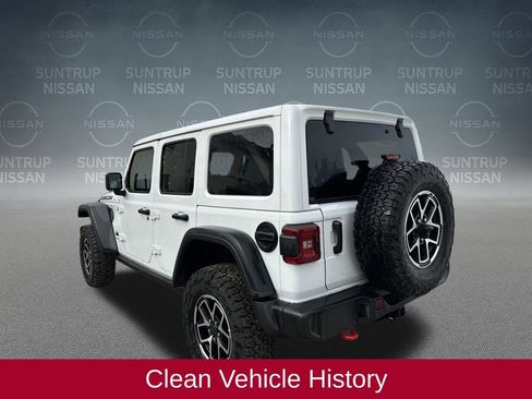 Used 2025 Jeep Wrangler Unlimited Rubicon image 4