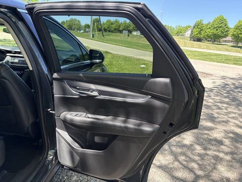 Used 2019 Cadillac XT5 Luxury AWD/4WD image 29