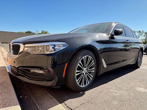 Used 2018 BMW 530i image 2