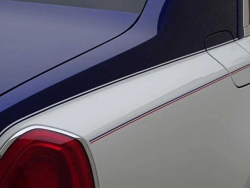 Certified 2019 Rolls-Royce Ghost image 24