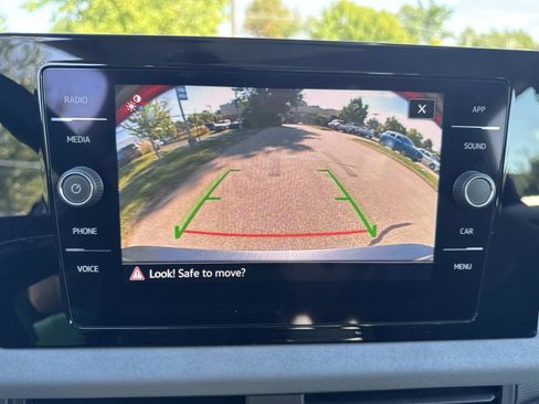 New 2025 Volkswagen Jetta SE image 19