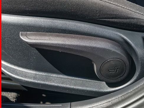 Certified 2023 Kia Forte LXS image 22