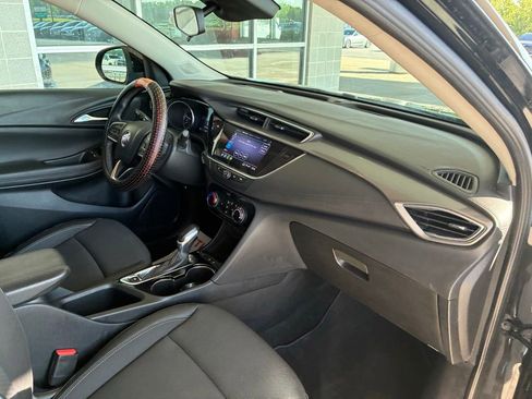 Used 2022 Buick Encore GX Preferred w/ Sport Touring Package FWD image 20