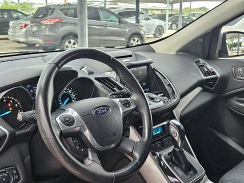 Used 2013 Ford Escape SEL FWD image 10